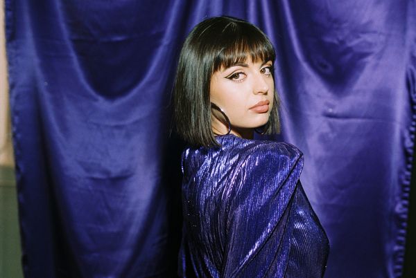 Rebecca Black liebt das Internet noch immer, obwohl es so Scheiße zu ihr war